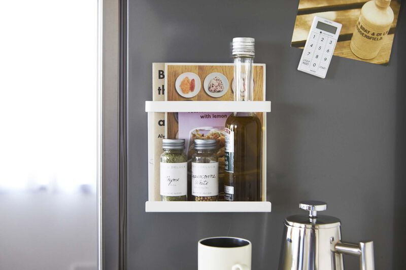 Magnetic Wrap Holder