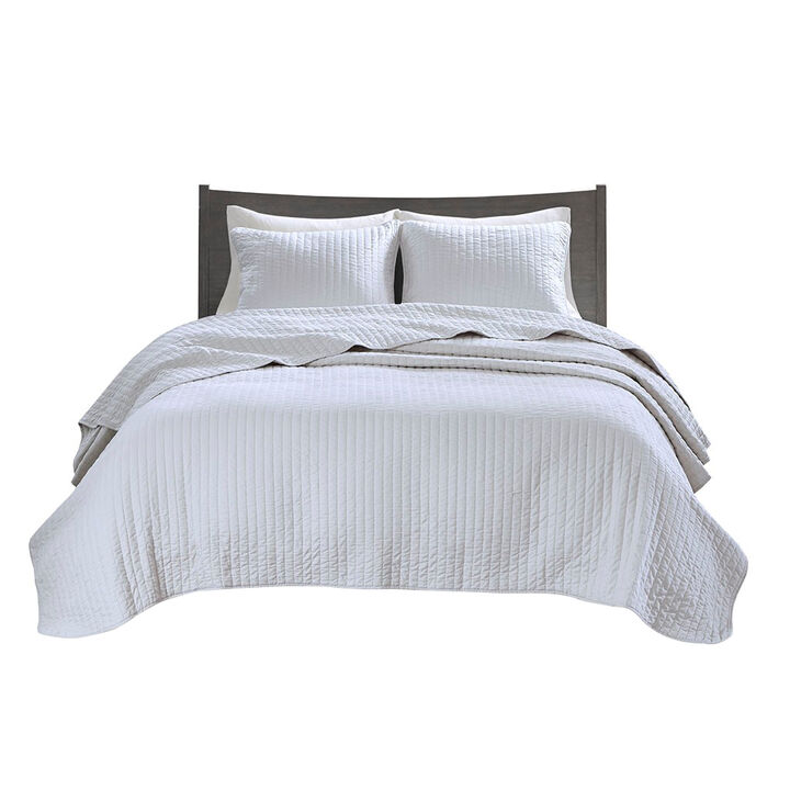 Gracie Mills Becker Cozy Reversible Pick Stitch Quilt Set with Matching Shams
