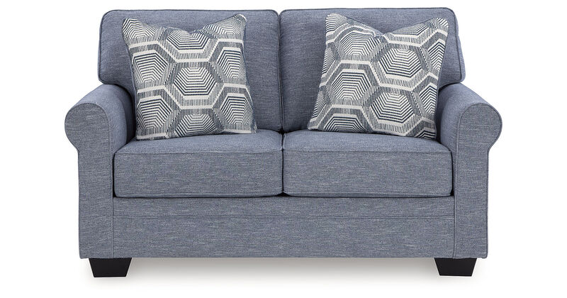 Carissa Manor Loveseat