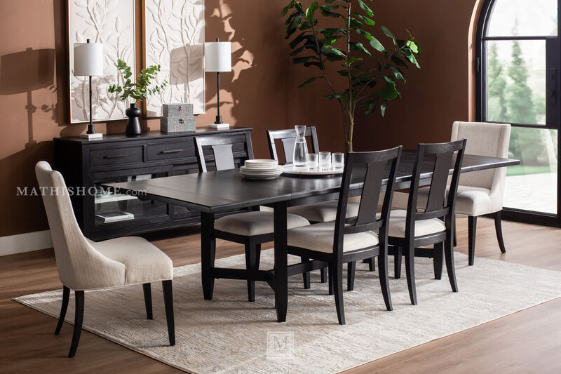 Cirque Paxton Collection