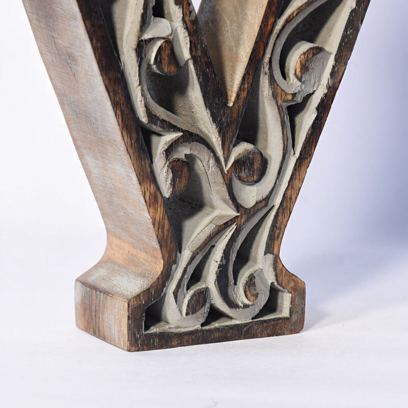 Vintage Gray Handmade Eco-Friendly "V" Alphabet Letter Block For Wall Mount & Table Top D�cor