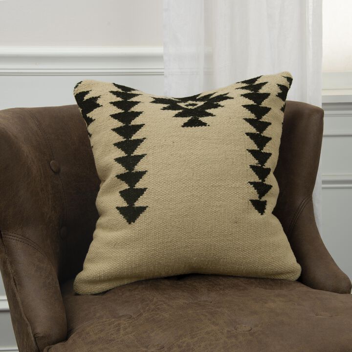 18" x 18" Poly Filled Pillow
