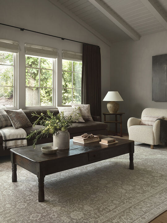 Zuma ZUM04 Sand/Stone 18" x 18" Sample Rug