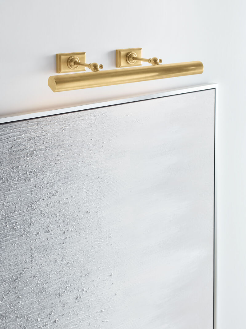24" Cabinet Maker's Picture Light in Antique Brass