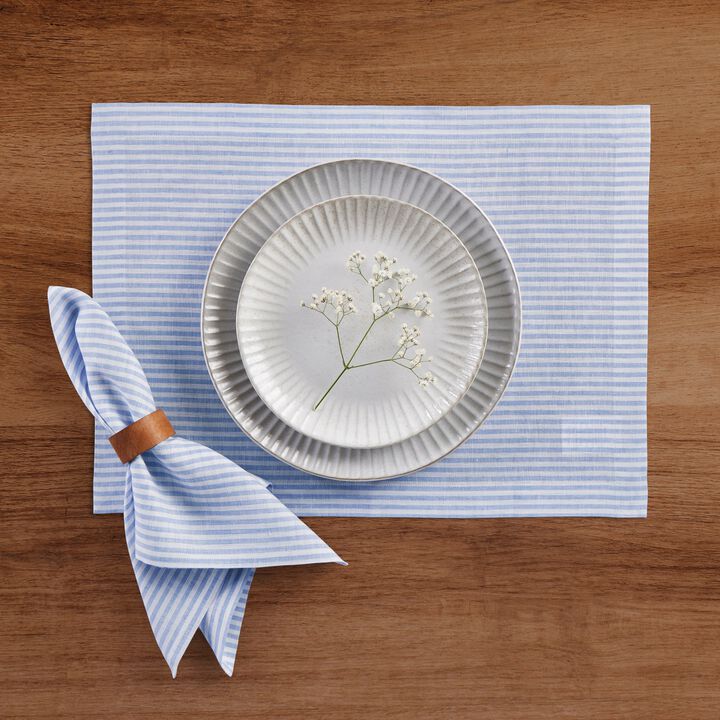 Solino Home 100% Pure Linen Cloth Napkins 20 x 20 Inch Set of 4 Dinner Napkins | Narrow Stripe