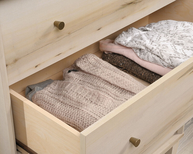 Willow Place Chest