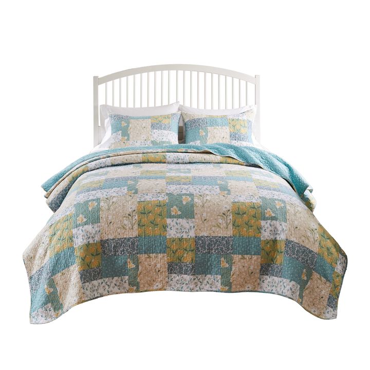 Evane 3pc King Quilt Set, Shams, Soft Floral Mist Blue and White Cotton