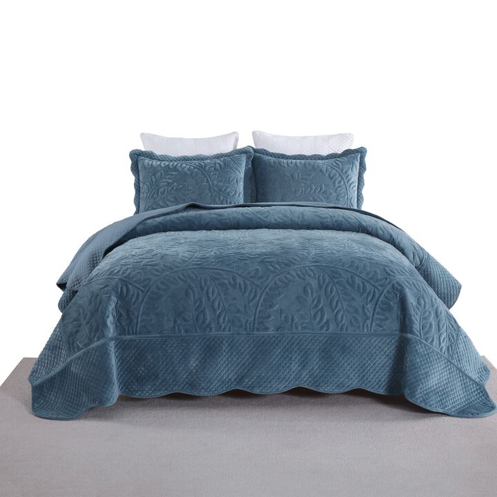 Marcielo 3 Pcs Soft and Plush Velvet Oversized Embroidery Soft and Plush Quilt Set