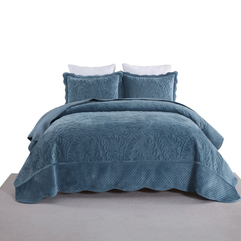 Marcielo 3 Pcs Soft and Plush Velvet Oversized Embroidery Soft and Plush Quilt Set