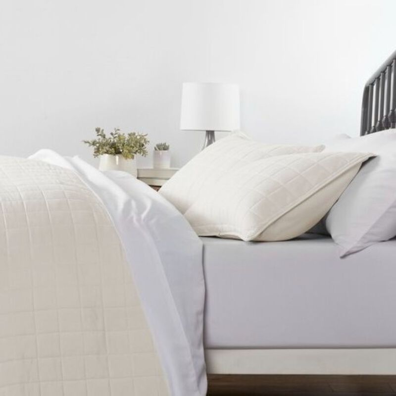 Hivvago 2 Piece Microfiber Farmhouse Coverlet Bedspread Set