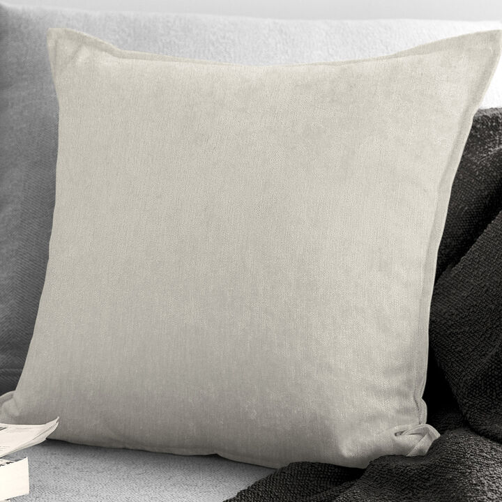 6ix Tailors Fine Linens Juno Velvet Ivory Decorative Throw Pillows