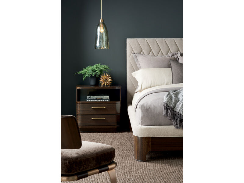 Moderne Queen Bed