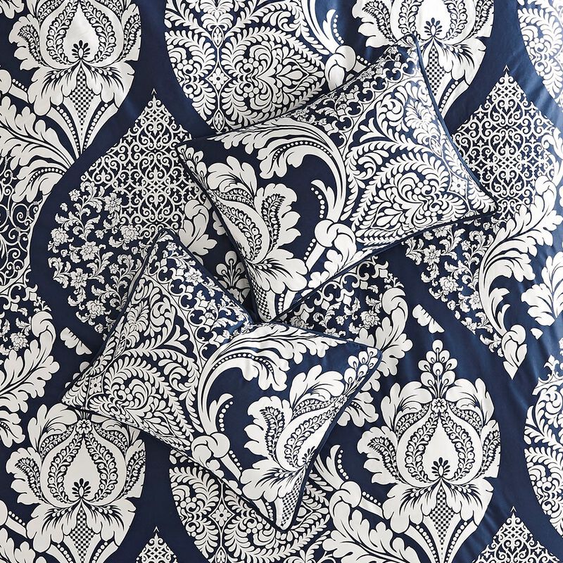 Gracie Mills Muriel Damask Delight 6-Piece Duvet Cover Set