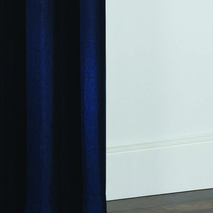 Thermalogic Cambridge Room Darkening Textured Fabric Reduce Light Grommet Curtain Panel