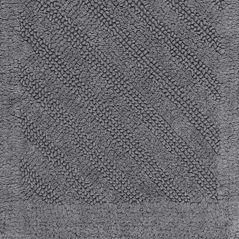 Knightsbridge Shooting Star 220 GSF Reversible Bath Rug 21 x 34 - Silver