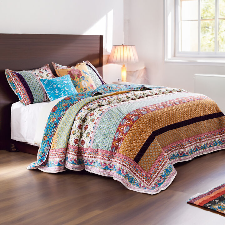 Sama 5 Piece Reversible King Quilt Set, Floral Print Patterns, Multicolor - Benzara