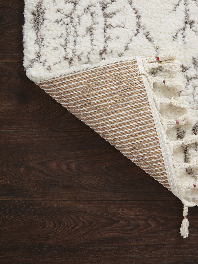 Ronnie RON03 Ivory/Charcoal 18" x 18" Sample Rug
