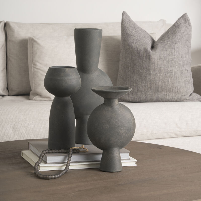 Kaz II Vase