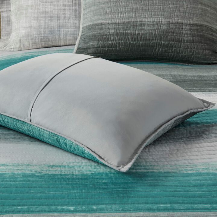 Gracie Mills Ianne Modern 8-Piece Watercolor Stripe Quilt Set with Cotton Bed Sheets