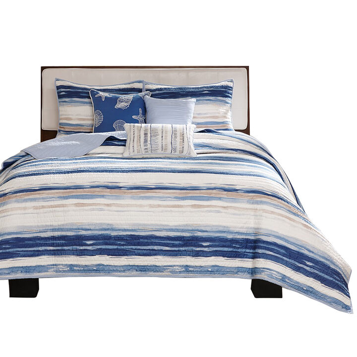 Gracie Mills Javier Coastal Watercolor 6-Piece Reversible Quilt Set with Seashell Throw Pillows
