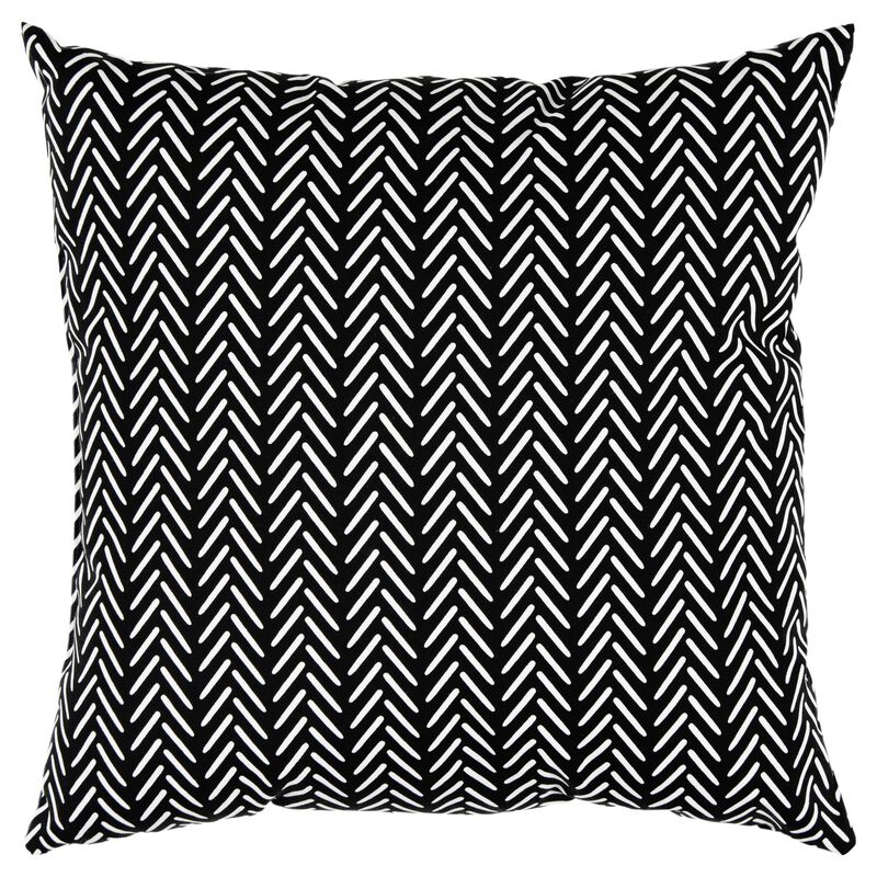 22"x22" Indoor/Outdoor Pillow, Black and White Crosshatch