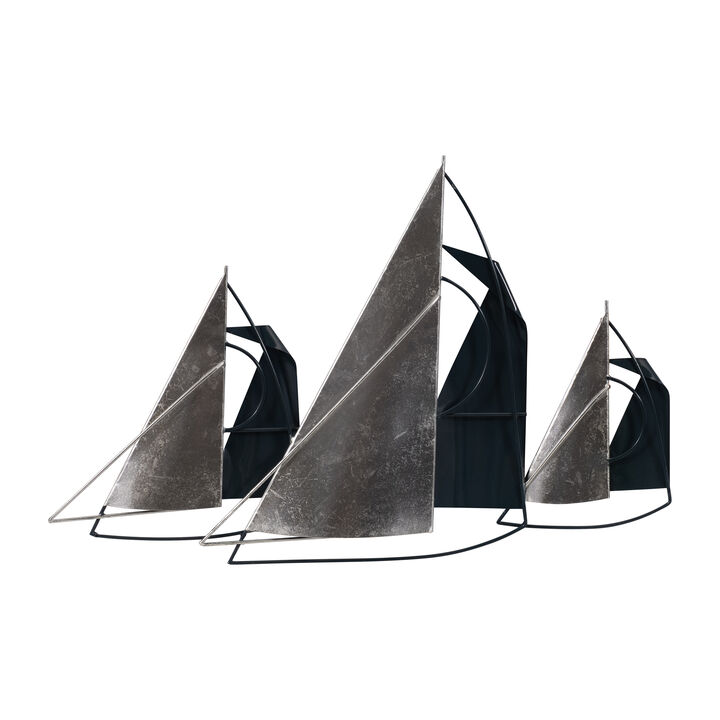 26" Sailboats Wall Decor