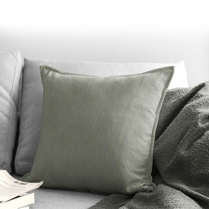 6ix Tailors Fine Linens Rania Meadow Decorative Throw Pillows