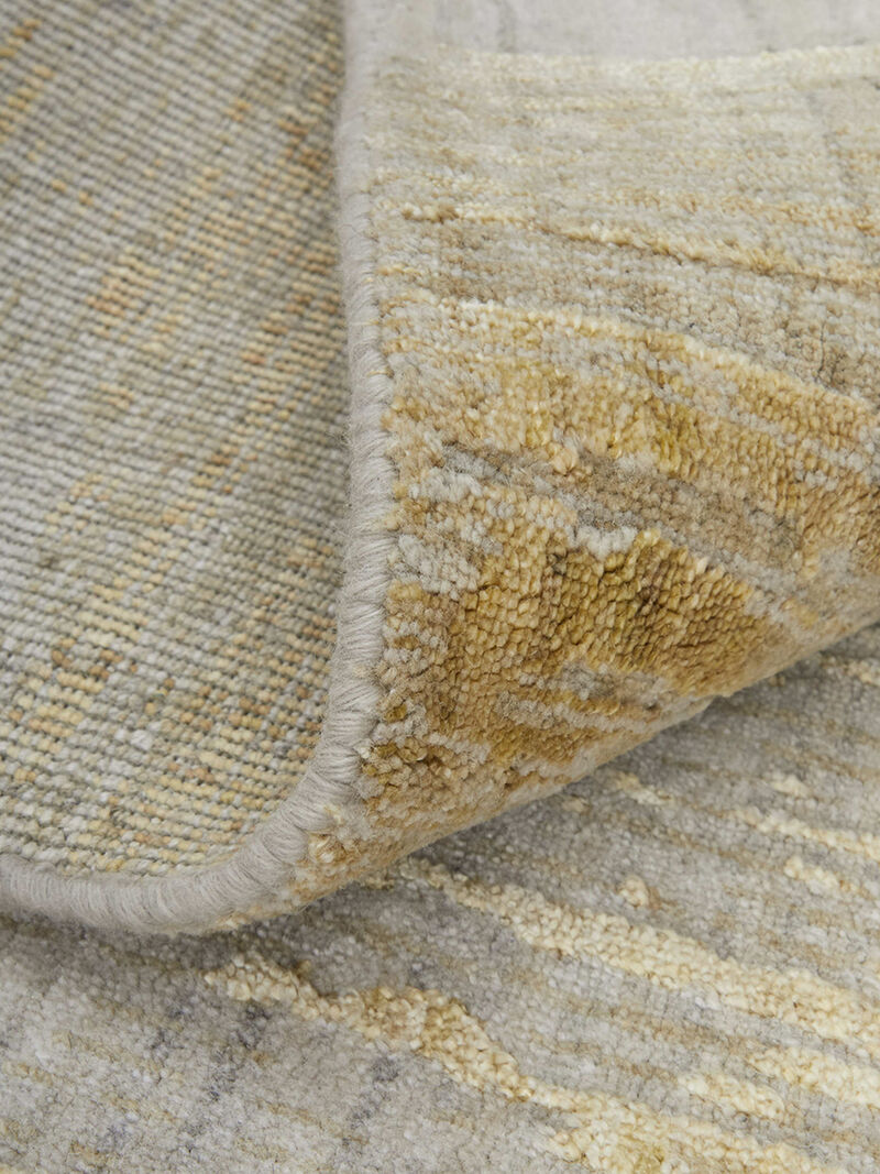 Eastfield 69FTF 4' x 6' Yellow/Ivory/Gold Rug