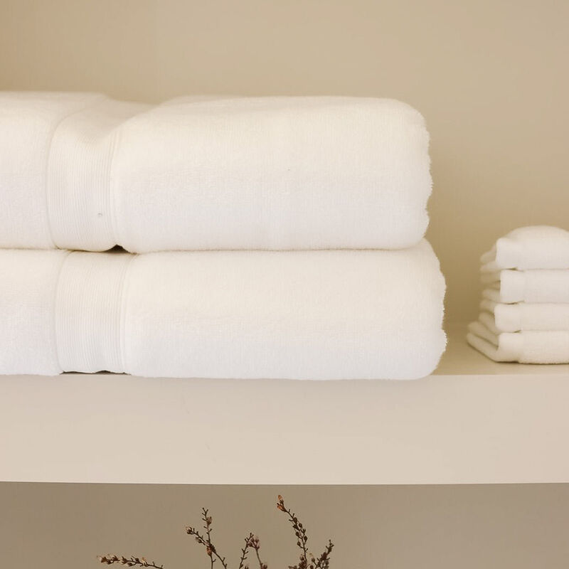 Luxe Bath Towels