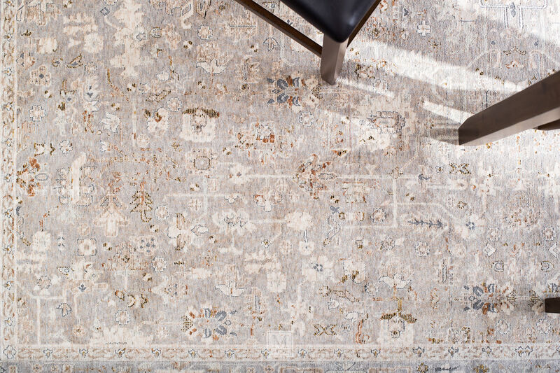 Valentia Amaris 8' x 10' Rug