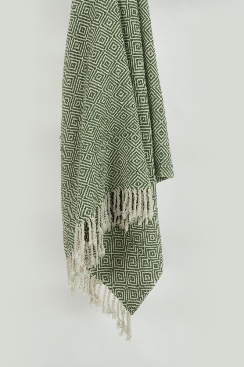 Green/Natural 50" x 60" Throw Blanket
