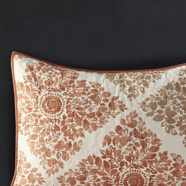 Gracie Mills Mitchell 6-Piece Reversible Quilt Set and Coordinating Throw Pillows