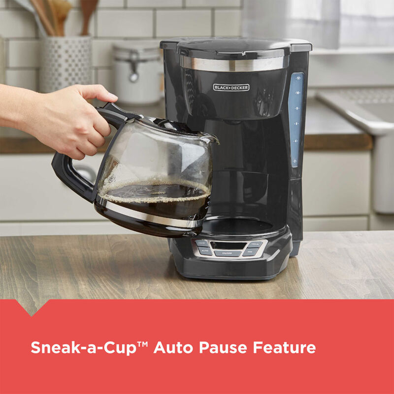 Black and Decker 12 Cup Programmable Coffee Maker in Gray