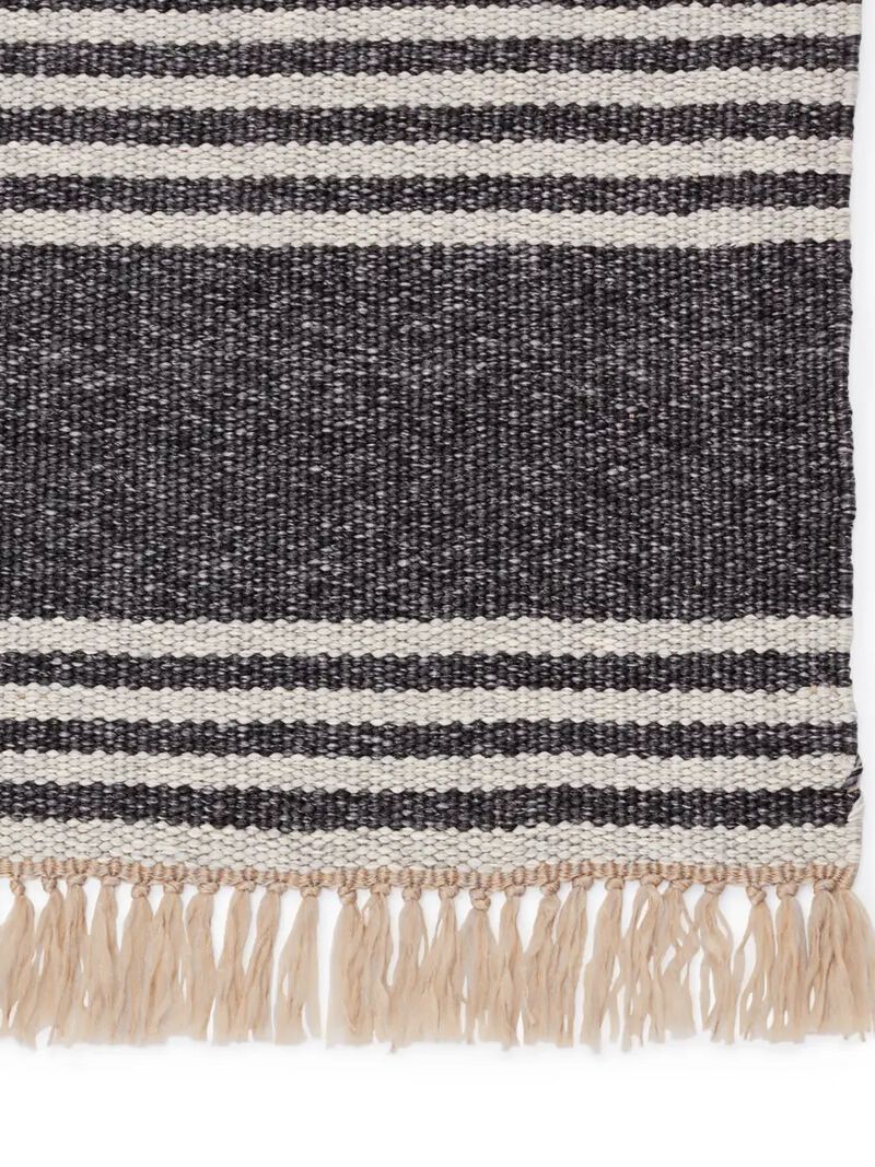 Morro Bay Strand Gray 5' x 8' Rug