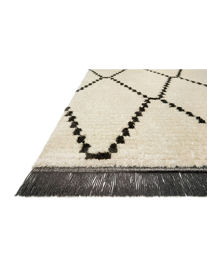 Alice ALI04 7'9" x 10' Rug