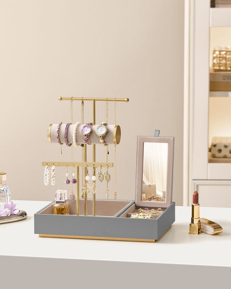 Jewelry Holder – Elegant and Functional Organizer for Rings, Necklaces, and More
