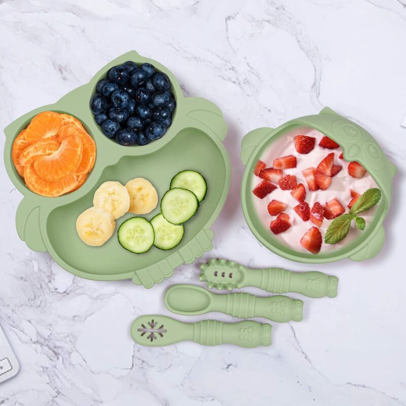 Owl-Shaped Silicone Baby Feeding Set – Suction Plate, Bowl & Spoons for Toddlers (Green).