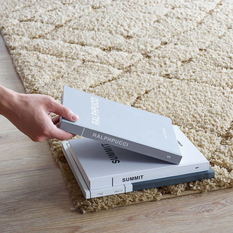 Jubilant Verona Abstract Geometric 5x8 Shag Area Rug - Creame and Beige