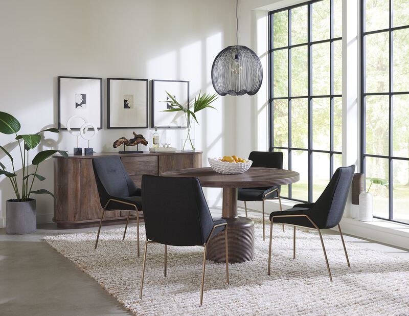 Liyana Sideboard