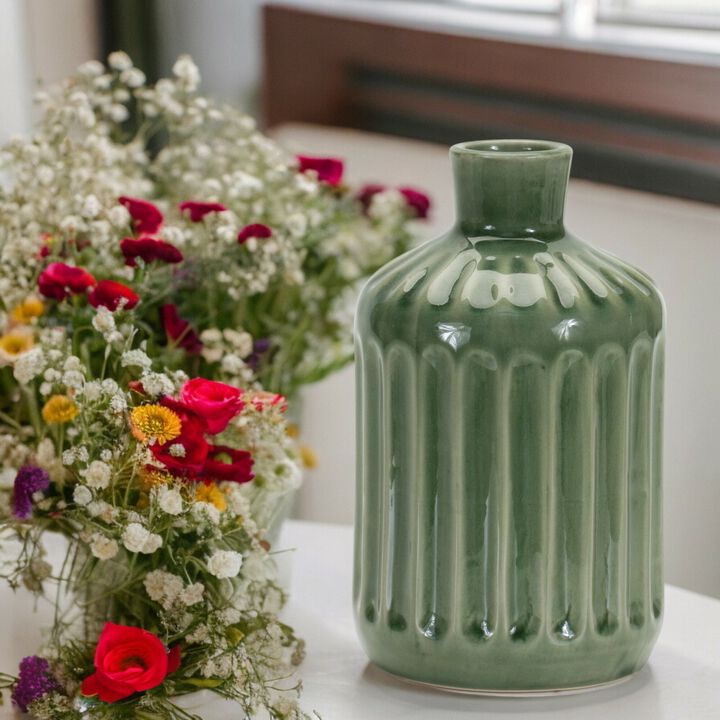 Decorative Ceramic Vase for Home, Office, or Gift – Elegant and Stylish Design