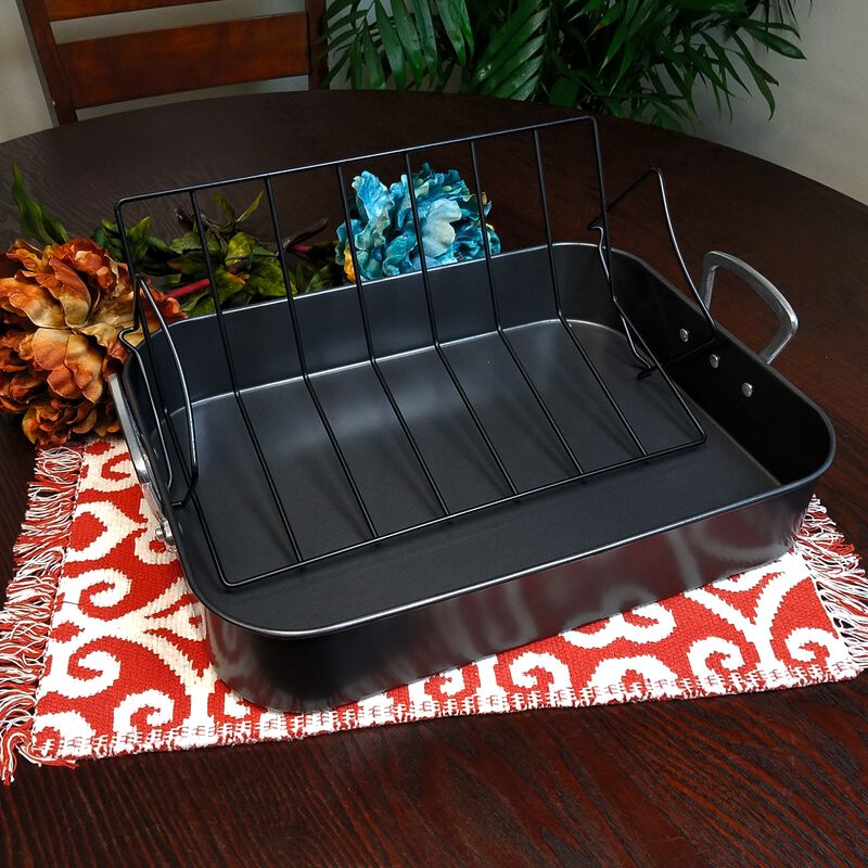 Gibson Home Broxton 2 Piece Turkey Roaster & V-Rack