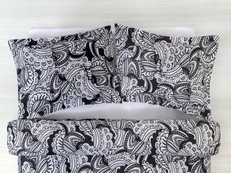 Brooks Brothers Black & White Paisley Cotton Sateen Sham Case Pair