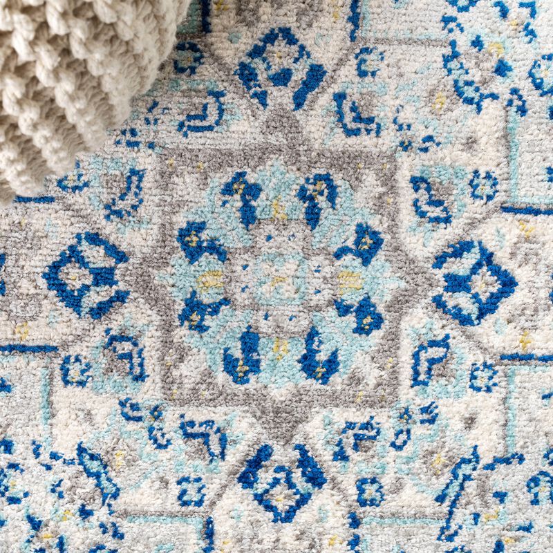 Inigo Cottage Medallion Area Rug