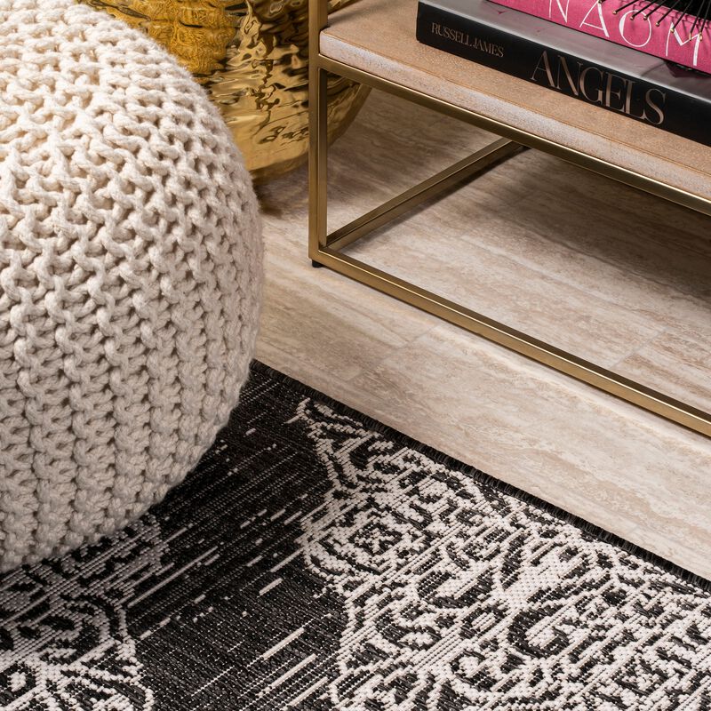 Tuscany Ornate Medallions Indoor/Outdoor Area Rug