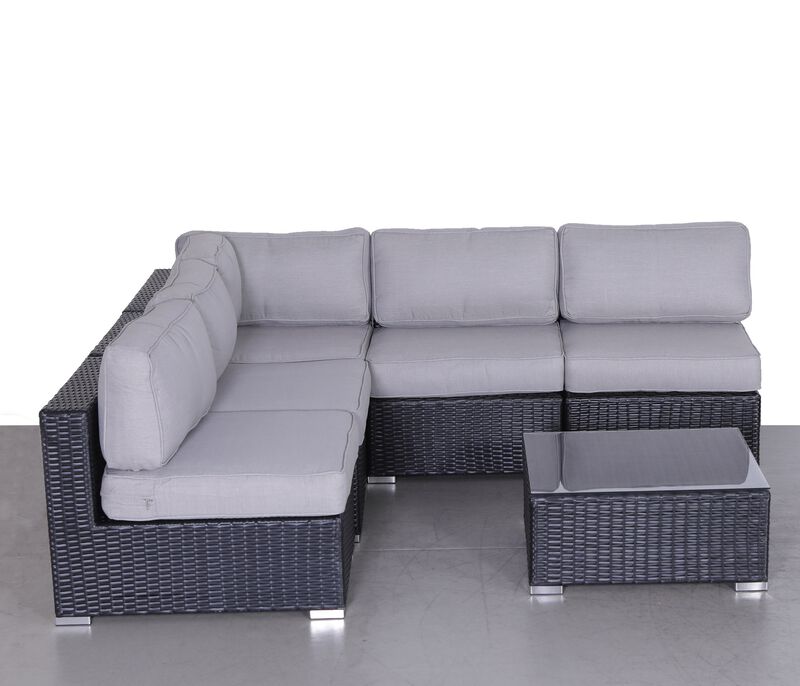 Living Source International Wicker Fully Assembled 4 - Person Seating Group with Cushions