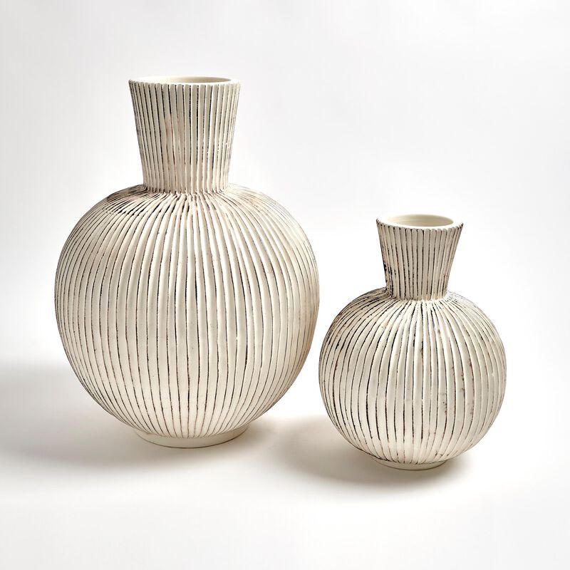 Furrow Sphere Vase-Small