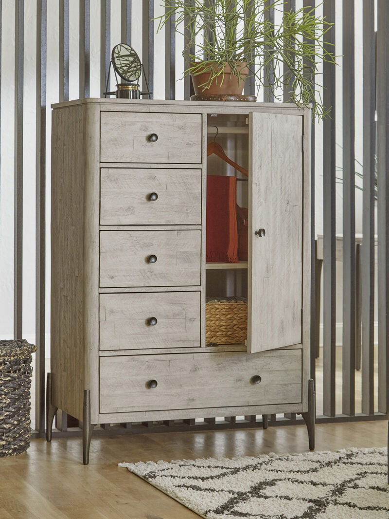 Zane Chifforobe