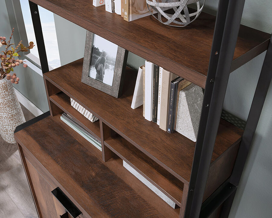 Briarbrook Utility Hutch