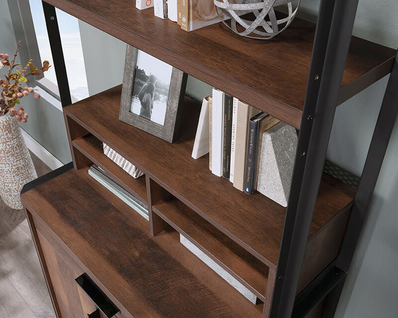 Briarbrook Utility Hutch
