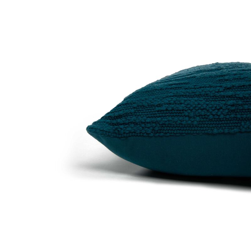 T22418 Pillow
